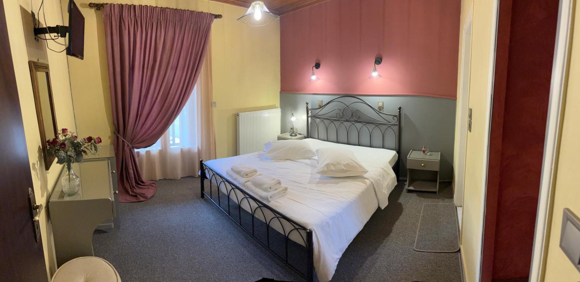 Guesthouse Sinoi Vitina Eksteriør billede